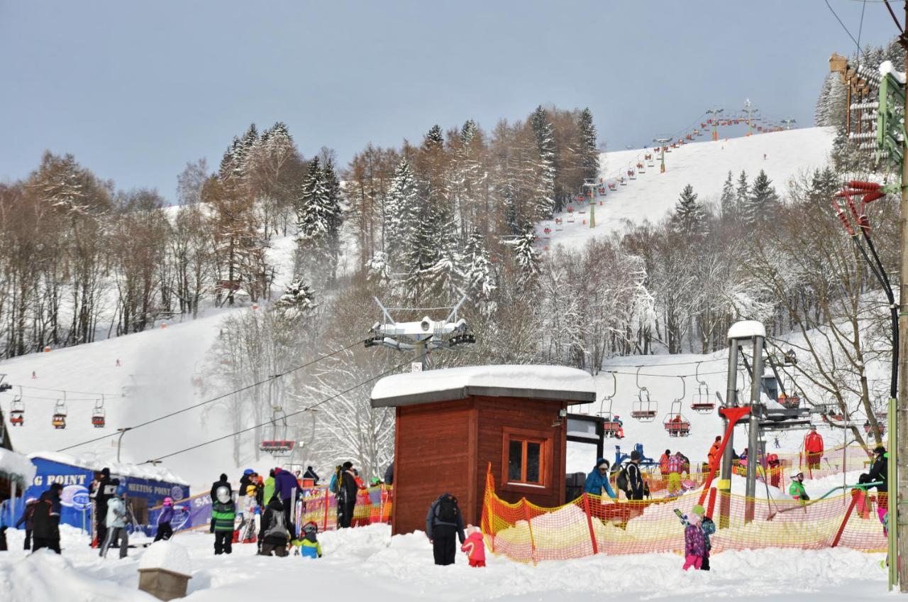Hotel Posta Černý Dŭl Dış mekan fotoğraf